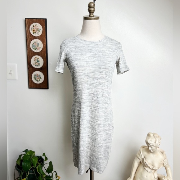 Theory Cherry B3 Stirling Rib-Knit Mini Shirt Dress in
Gray Small - Picture 3 of 6
